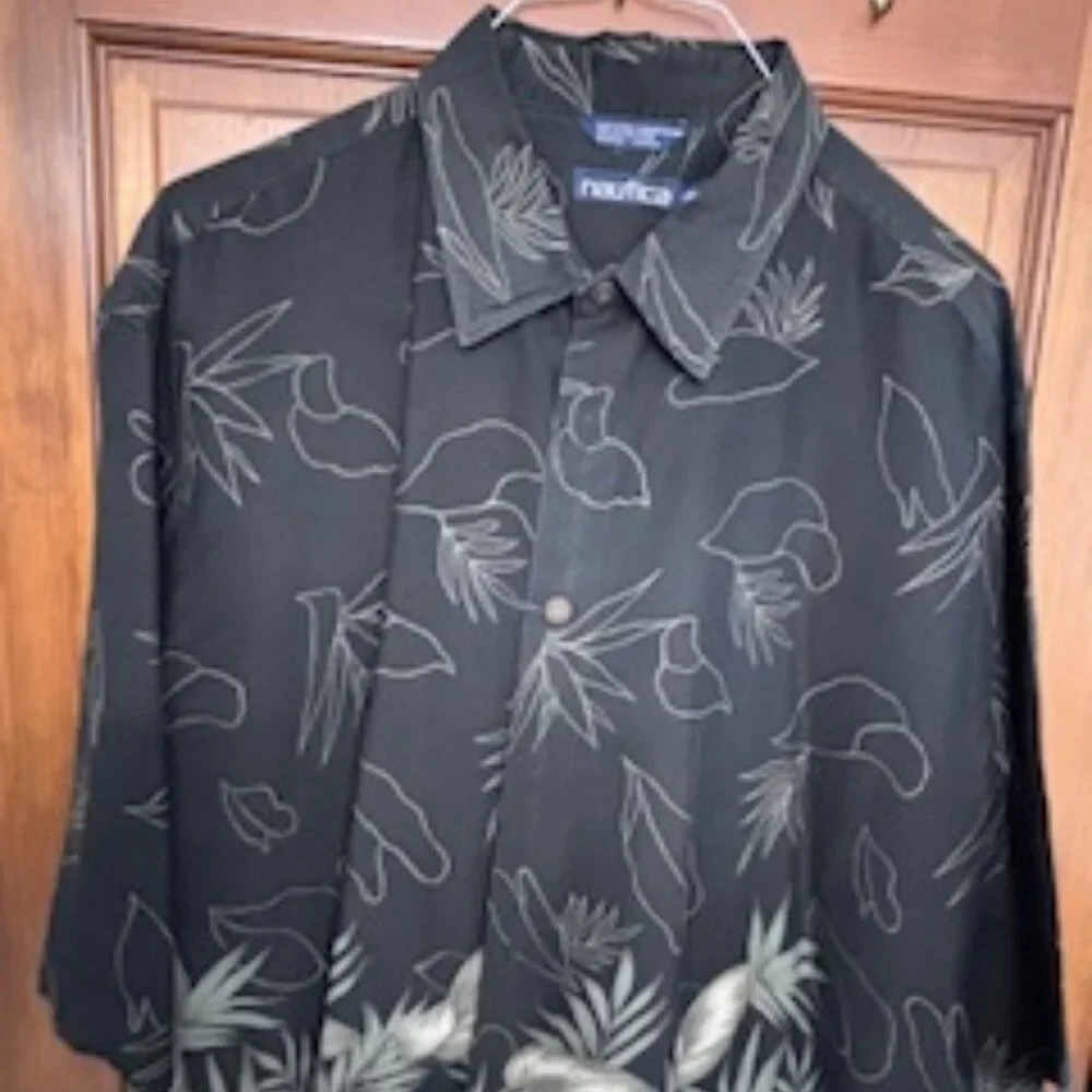 Nautica Men’s 2X Black Hawaiian Shirt Palm Leaf Print ButtonUp Casual Resortwear